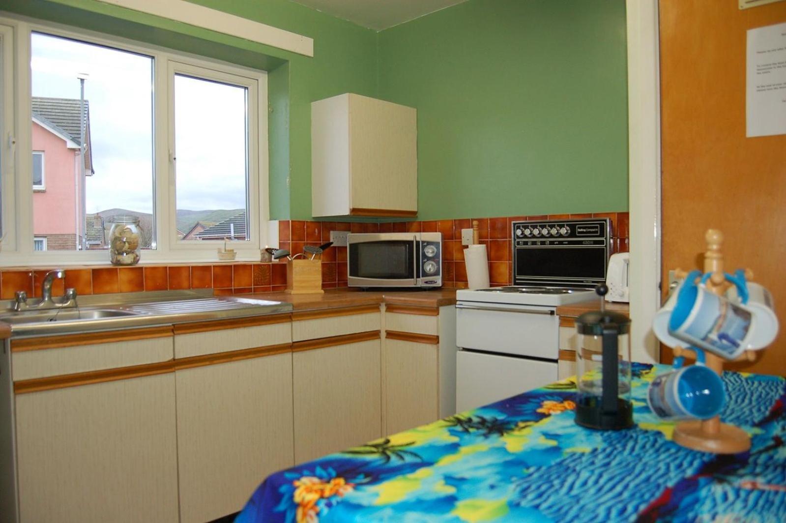Seagull Beach House Tywyn Bagian luar foto